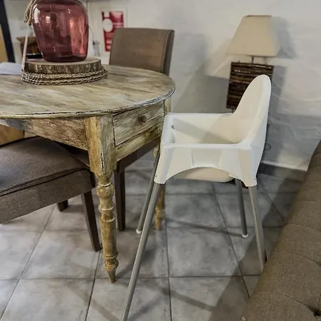 Estudio Em - Karmea Houses