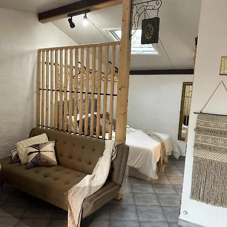 Estudio Em - Karmea Houses *
