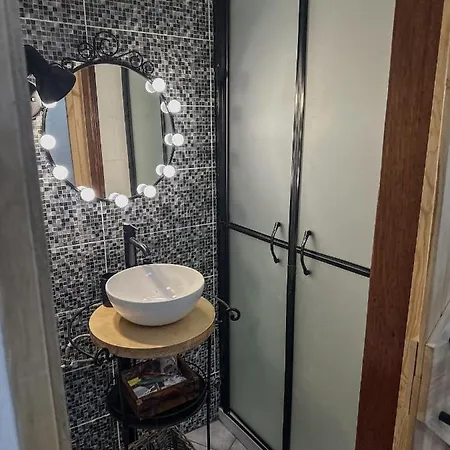 Estudio Em - Karmea Alte