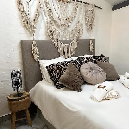 Estudio Em - Karmea Vakantiehuis *